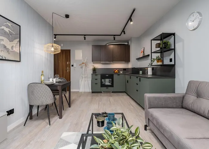 Citycenterapartments-11/21 *